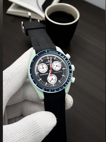 Luxury Speedmaster-Inspired Chronograph Moon Watch for Men – Black Dial with Tachymeter & Silicone Strap