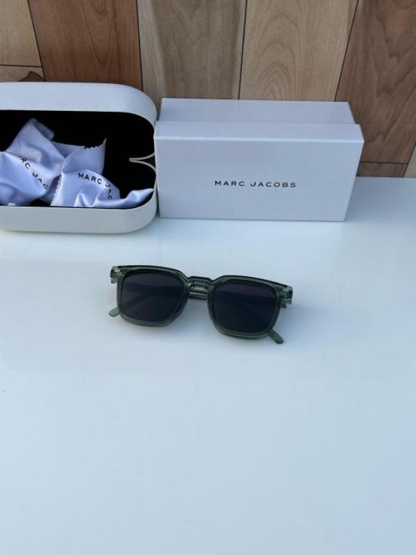 Marc Jacobs Premium Sunglass | Trendy Square Frame | UV400 Protection