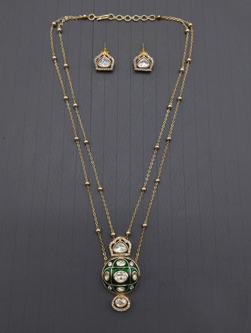 Green Enamel Gold-Plated Kundan Pendant Necklace Set with Matching Earrings