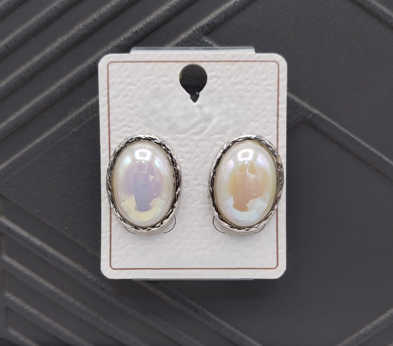 Elegant Silver-Plated Oval Pearl Stud Earrings for Women – Classic Party & Daily Wear Design