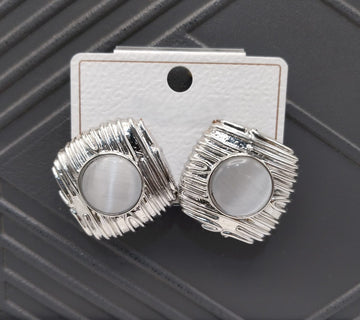 Elegant Golden-Plated Textured Stud Earrings with Round Stone Center – Premium Artificial Jewelry for Women & Girls