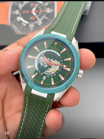 Men’s Luxury World Time Analog Watch – Green Dial with World Map & Rubber Strap (Inspired Design)